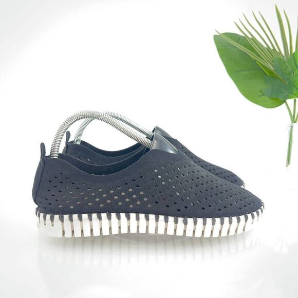 Ilse of Jacobsen Tulip Slip On Shoes Women's 38 8 Black White Flat Loafers Comfy - Picture 3 of 11